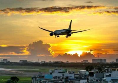 探索飞机好玩的秘密：空中旅行的魅力所在